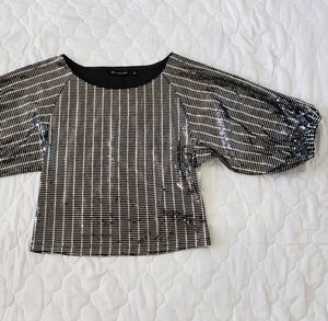 Puff Sleeve Mirror Top